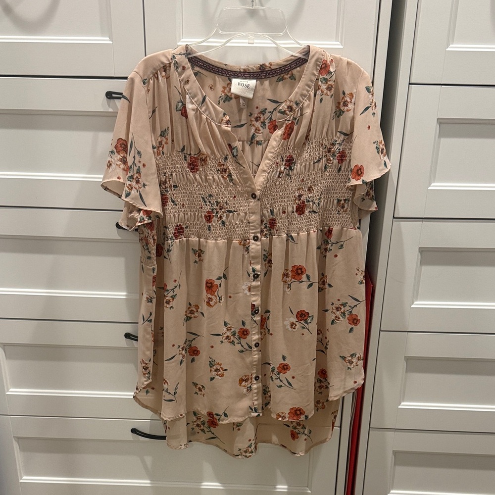 Knox Rose Floral Blouse in Beige and Red